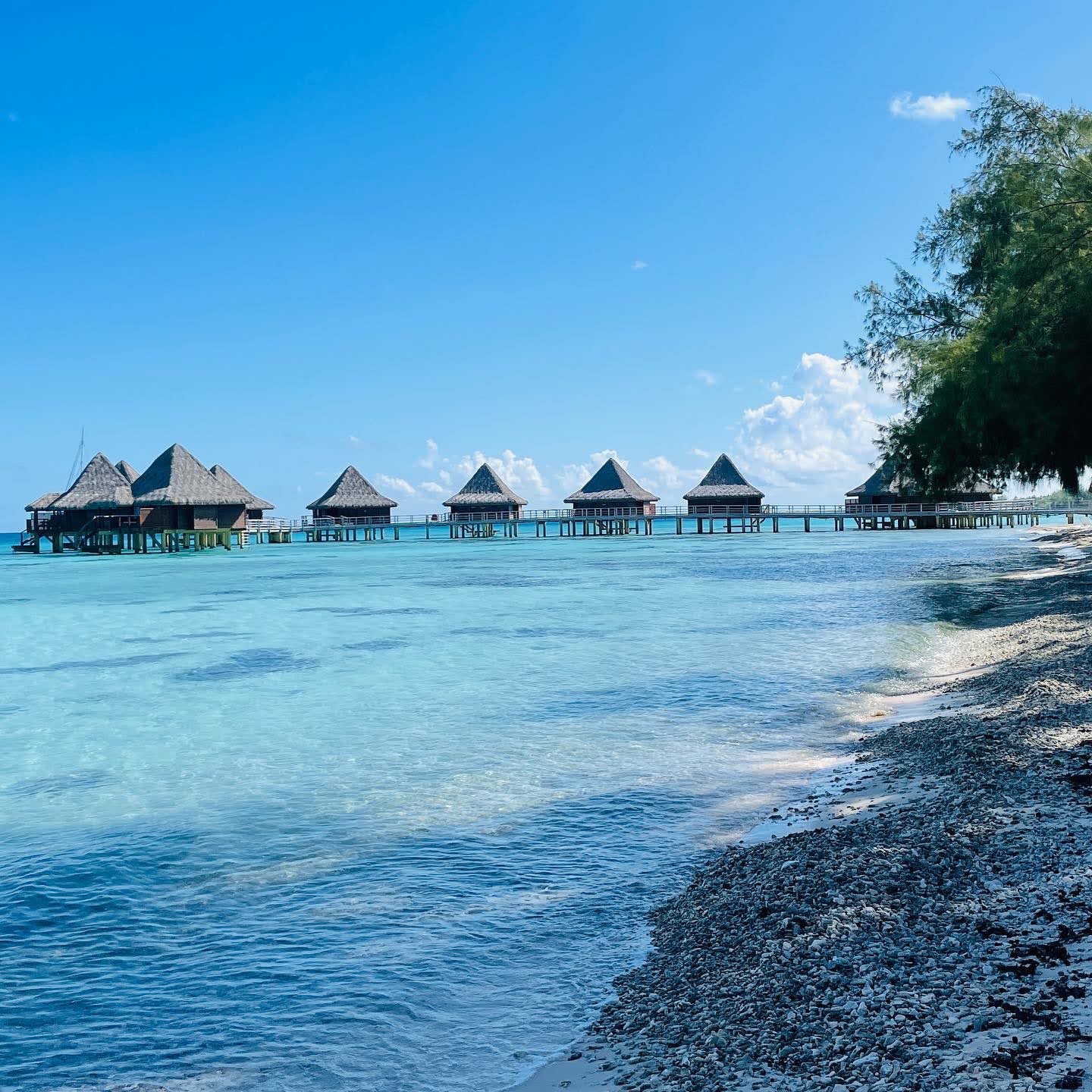 Tahitian Huts, Rangiroa 11x14"