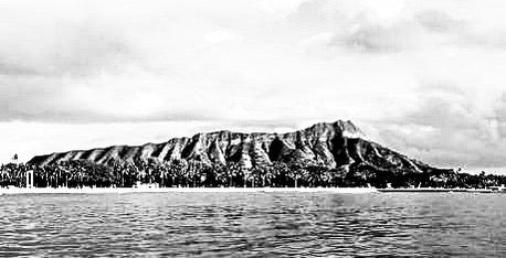 Diamond Head outriggers 8x10"