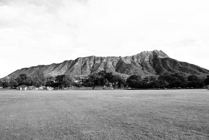 Diamond Head Outriggers
